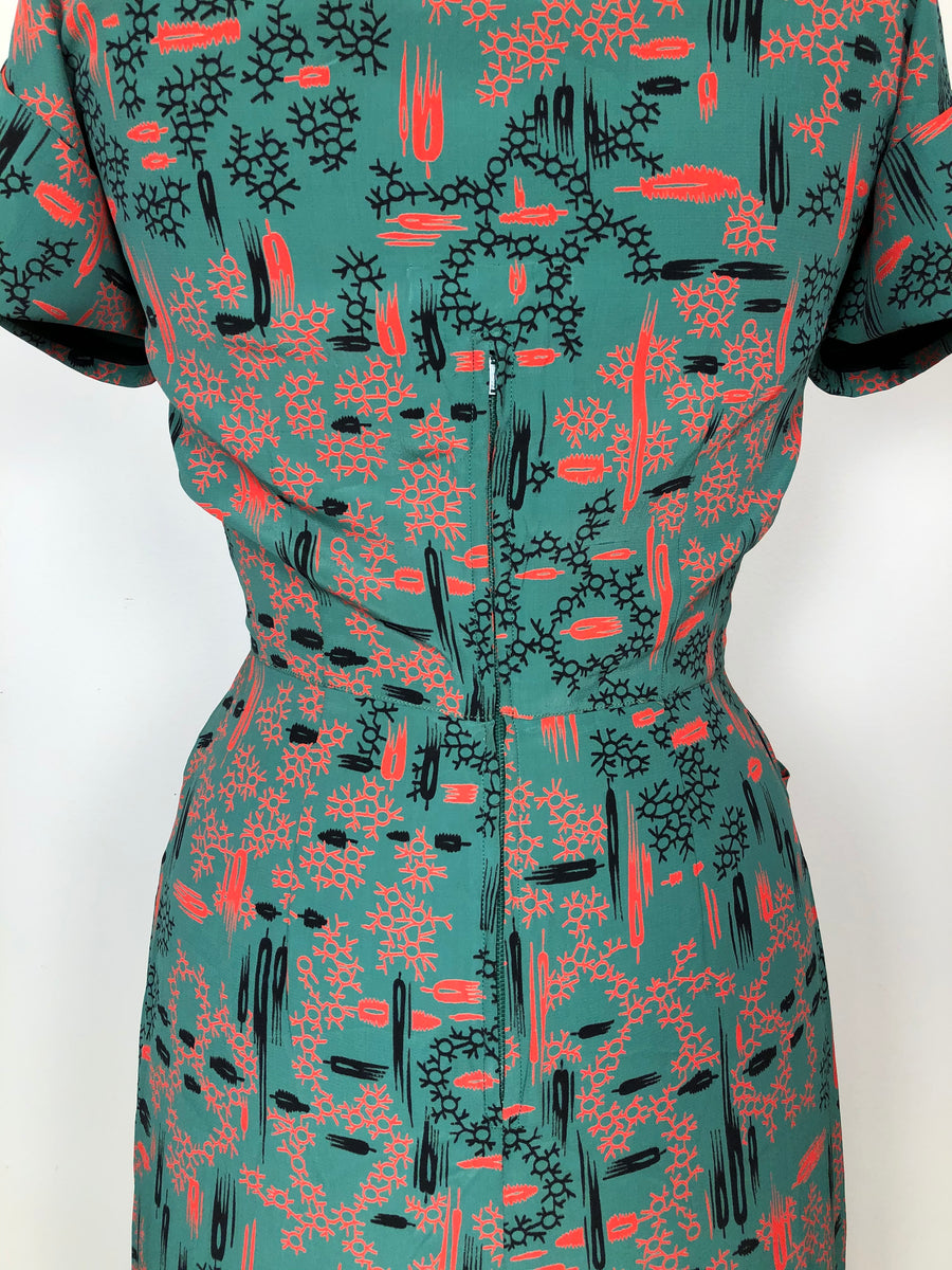 1940's Cold Rayon Printed Green Dress - Size S/M