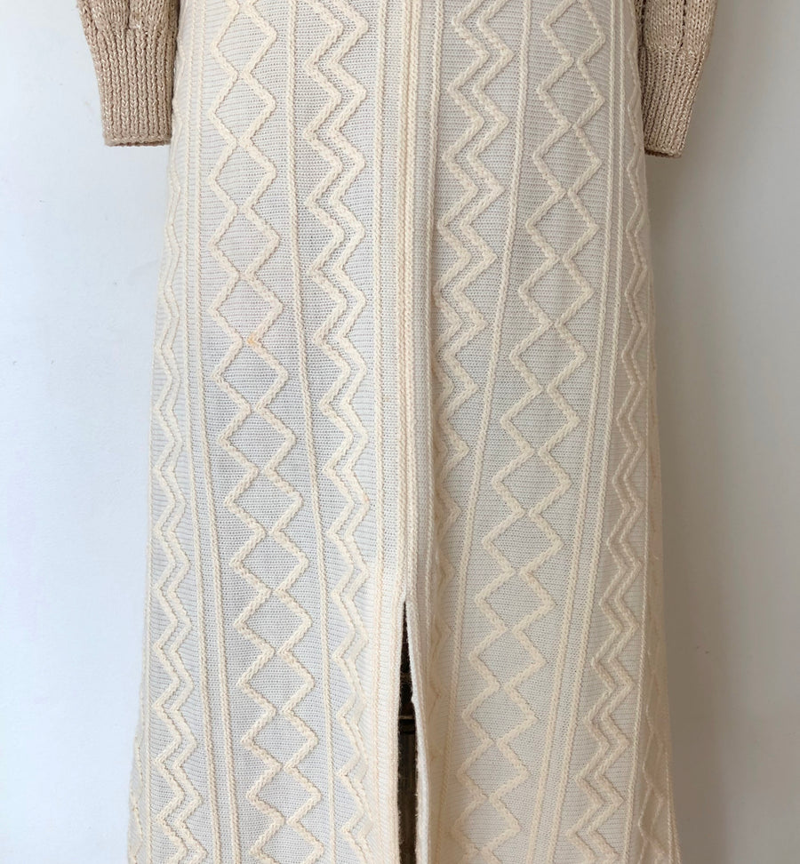 1970's Cream Knit Textured Maxi Skirt - Size M/L