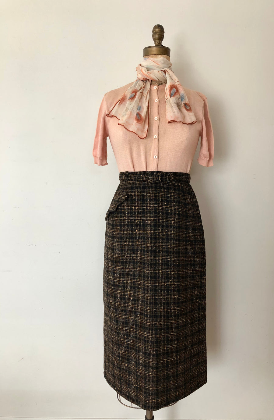 1960's Plaid Wool Pencil Skirt - Waist 26