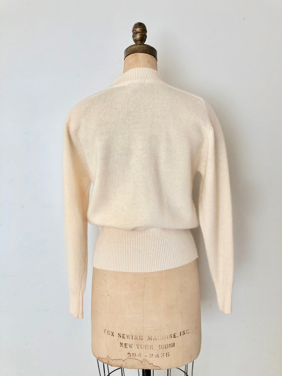 80's Vintage Cream Angora Sweater - Size M