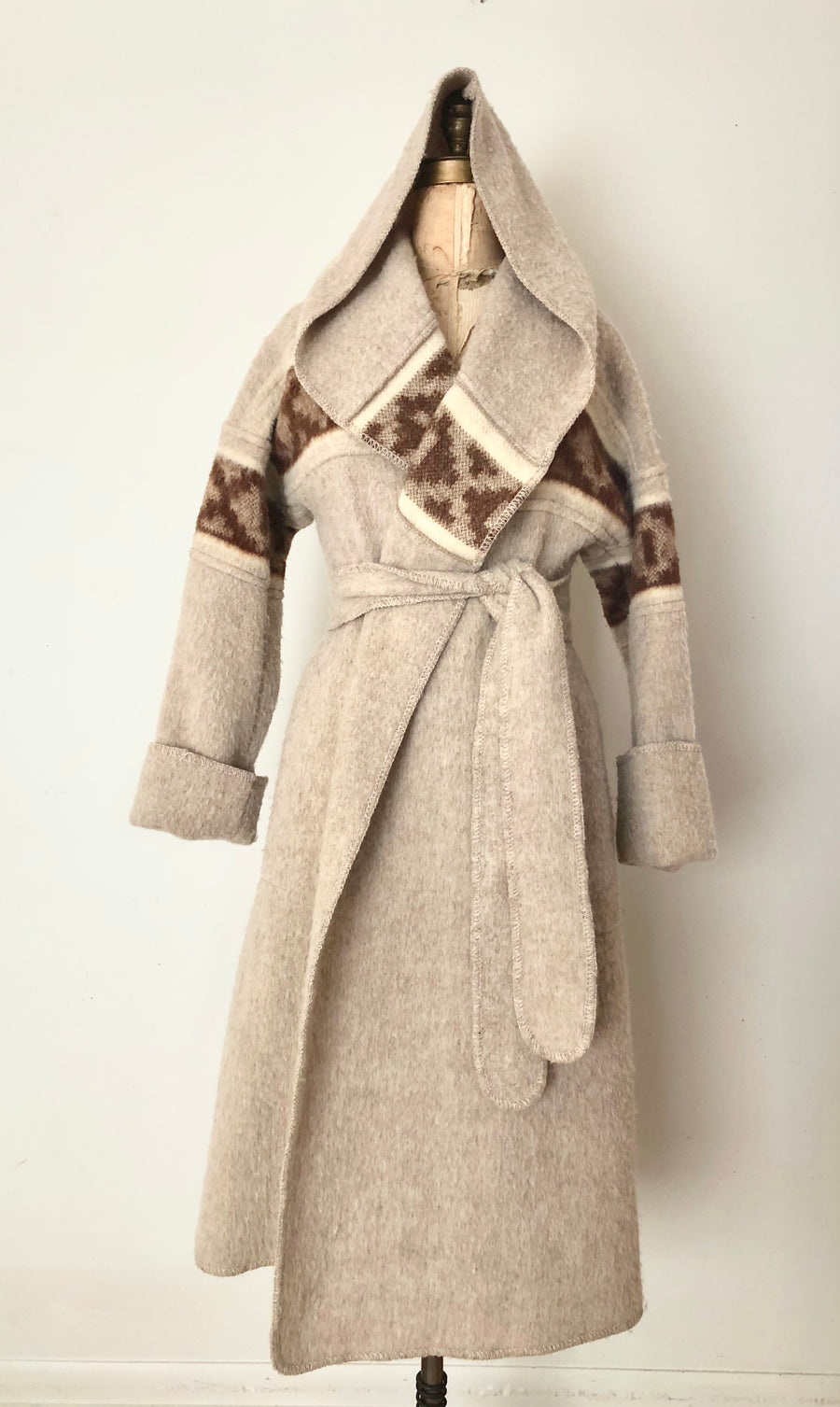 Vintage 1970's Hooded Blanket Coat - Size M
