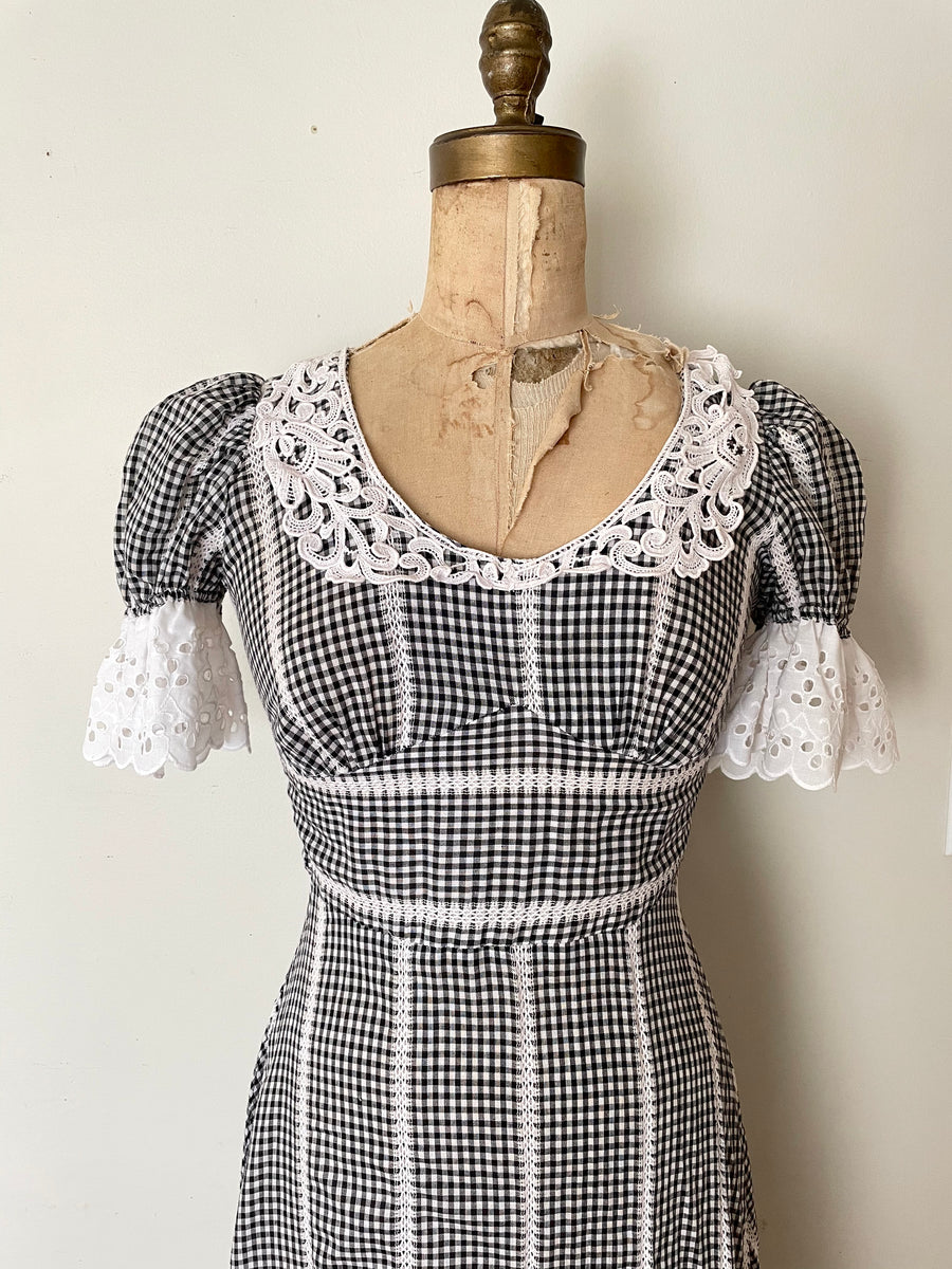 1970's Puff Sleeve Gingham Maxi Dress - Size Small