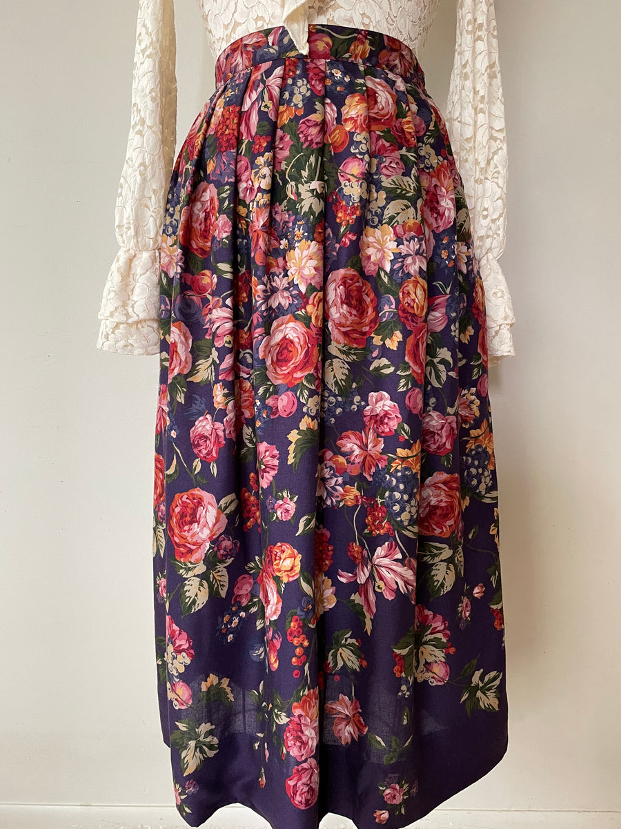 80's Fall Floral & Fruit Print Skirt - Waist 31/32